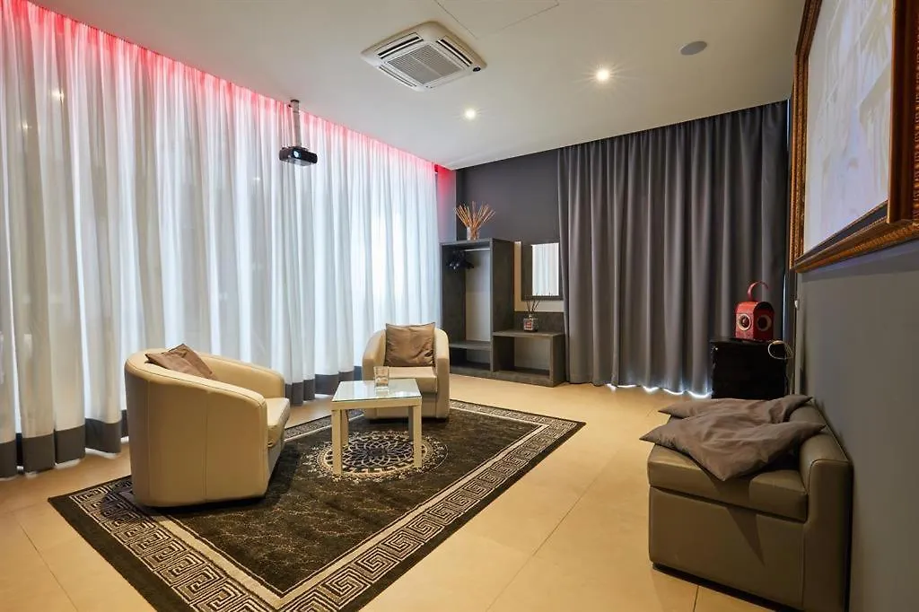Hotel Castelmartini Larciano