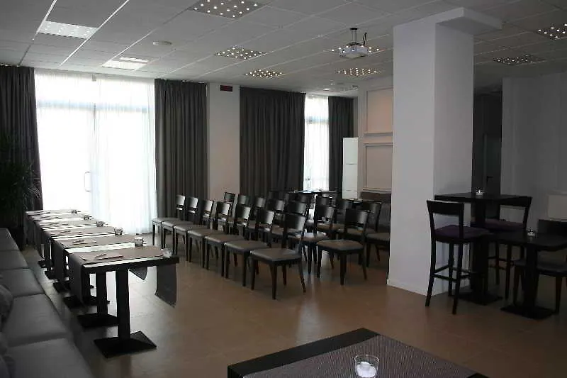 ***  Hotel Castelmartini Larciano Italia